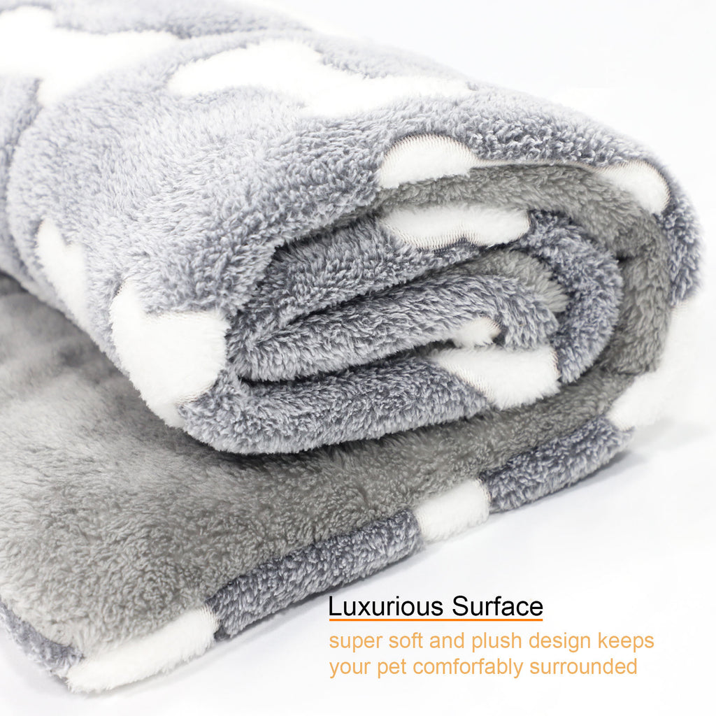 Self-Warming Cat Bed -Soft Washable Pet Mat for Cats & Dogs