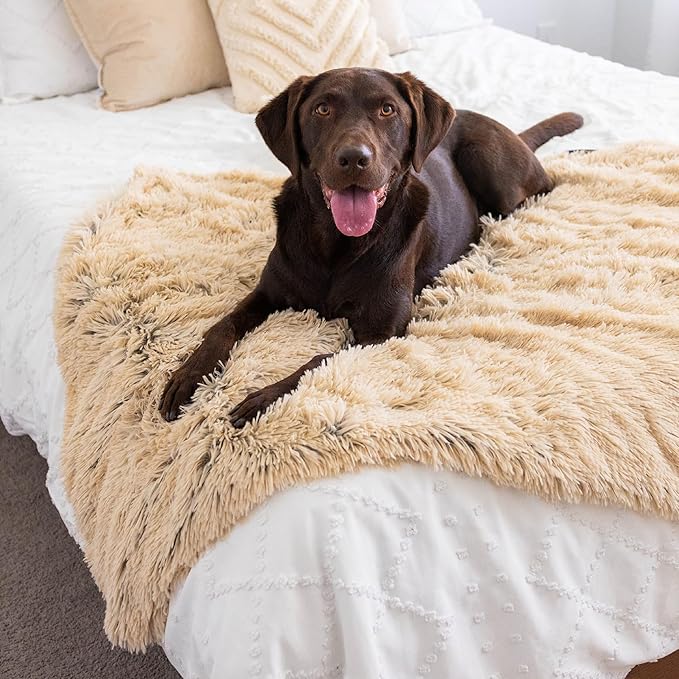 Pet Dog Cat Blankets - Ultra Soft Faux Fur Pet Throw, Anxiety-Relief, Lightweight Warm Bed Cover for Dogs and Cats, Machine Washable